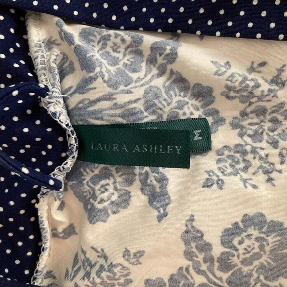 Laura‎ Ashley Robe Womens Sz M Navy Blue Floral Lightweight Belted Kimono - Picture 4 of 11